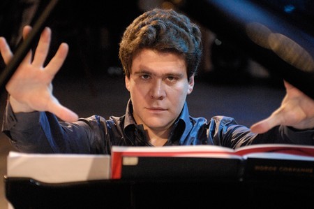 Maestro Denis Matsuev (Piano) - Mariinskiy.com